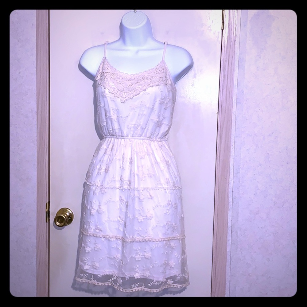 Beige short dress